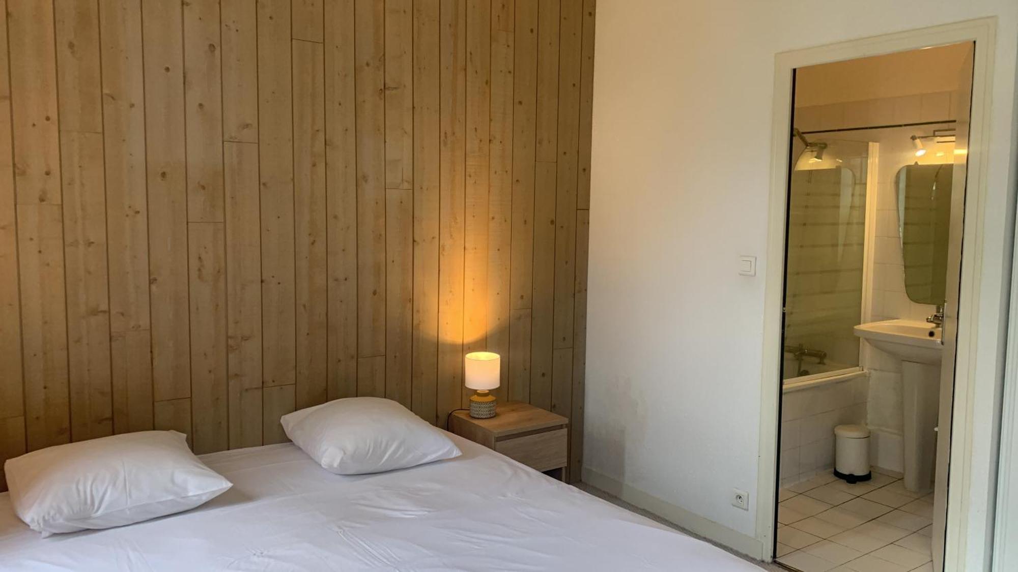 L'Appart Sur Jardin 42M2 Tres Calme La Rochelle  Extérieur photo